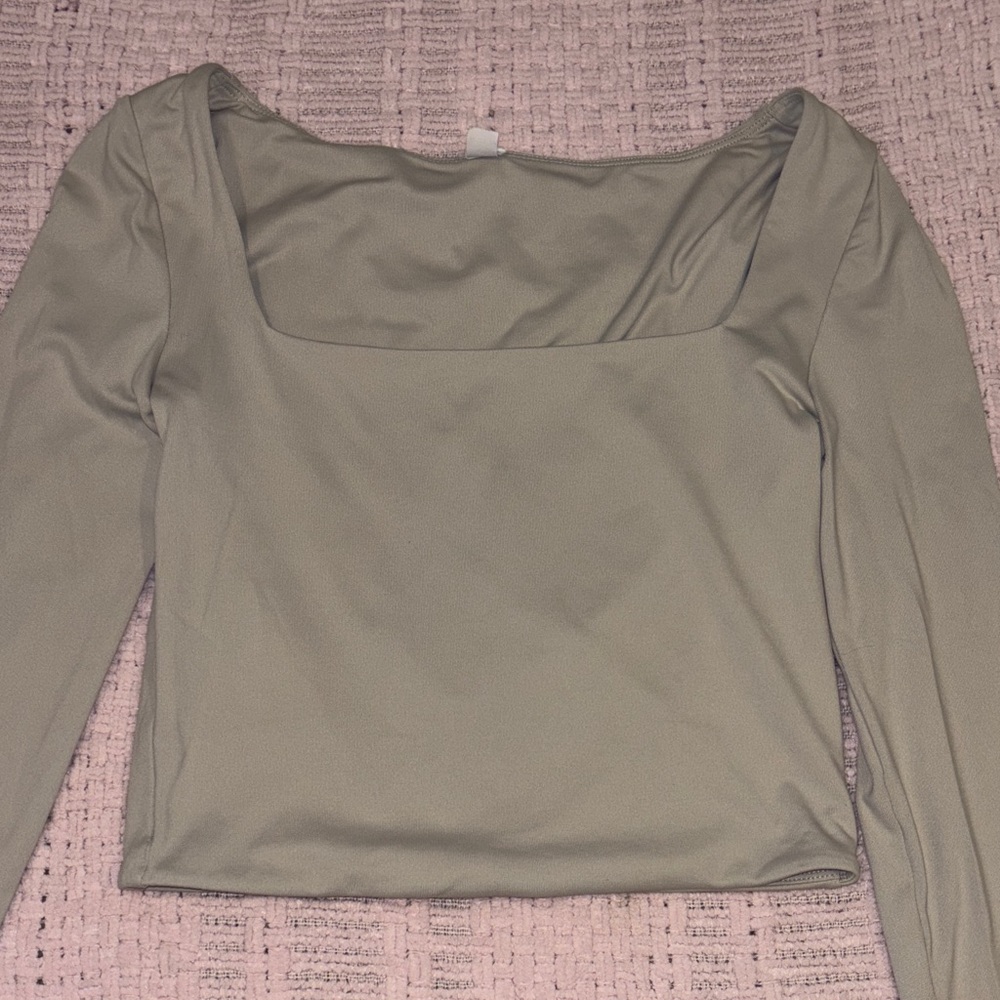 American Eagle Outfitters Women's Crop Top - Light Gray